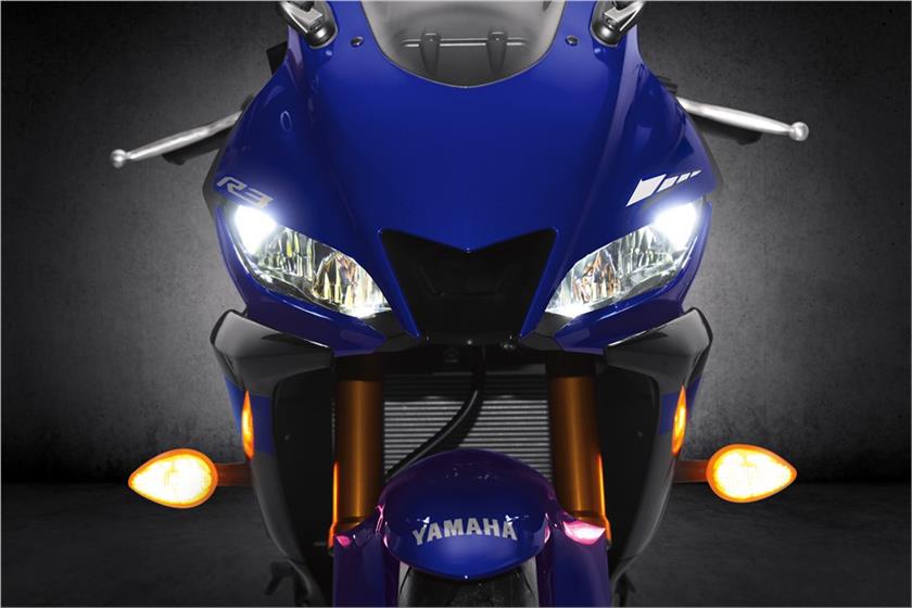 ไฟหน้า Yamaha YZF R3 