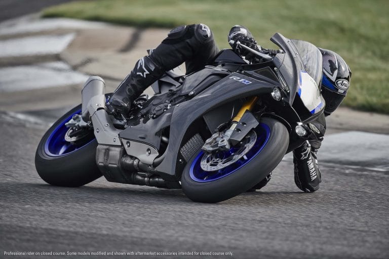 2020-Yamaha-YZF-R1M