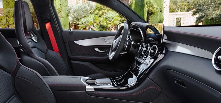 Mercedes-AMG GLC 43 4MATIC / Coupé Facelift ดีไซน์หน้าใหม่ และเพิ่มพละกำลัง 4 ภายใน Mercedes-AMG GLC 43 4MATIC / Coupé Facelift