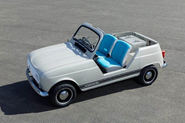 RENAULT E-PLEIN AIR รถเล็กเปิดประทุน รถย้อนยุค