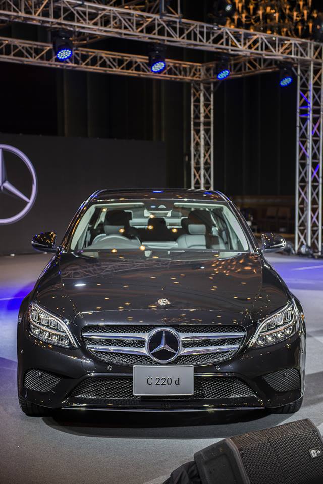 ราคาจริง Mercedes-Benz C 220d Avantgarde ราคา 2.47 ล้านบาท 2