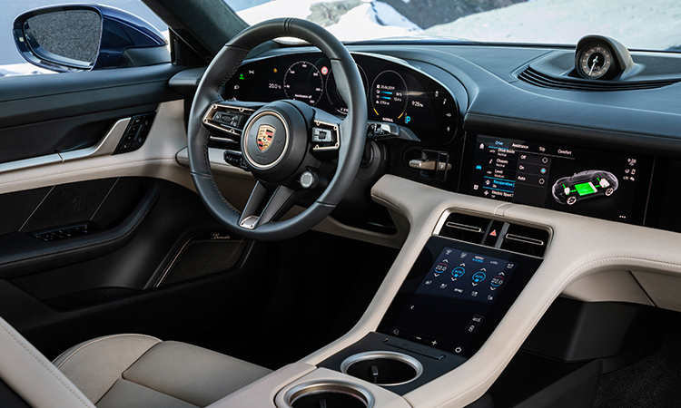 Porsche เปิดตัวรถยนต์ไฟฟ้า Porsche Taycan (ไทคานน์) EV 7 ดีไซน์ภายใน Porsche Taycan