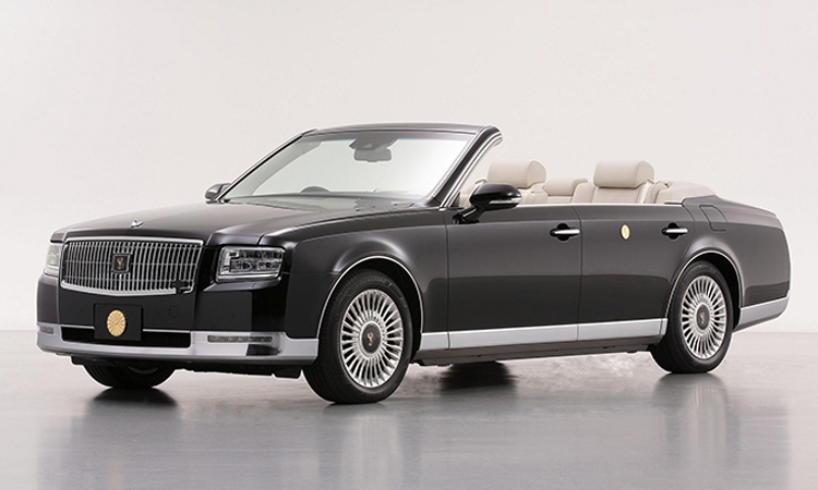 Toyota ผลิตรถ Toyota Century เปิดประทุนรุ่นพิเศษสำหรับพระจักรพรรดิญี่ปุ่น