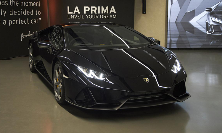 Lamborghini Huracán EVO รถสปอร์ตหรูคันแรกในไทย