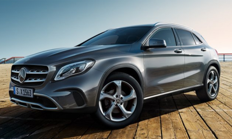 ราคา ตารางผ่อนดาวน์ Mercedes-Benz GLA 200 ปี 2020 -2021