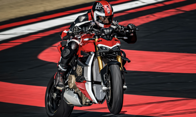แรงสุดในรุ่น Ducati Streetfighter V4 และ Streetfighter V4S 208 แรงม้า