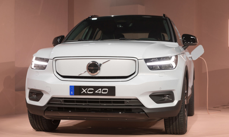 Volvo XC40 ครอสโอเวอร์ พลังงานไฟฟ้า 100% ราคา 1.94 ล้านบาท