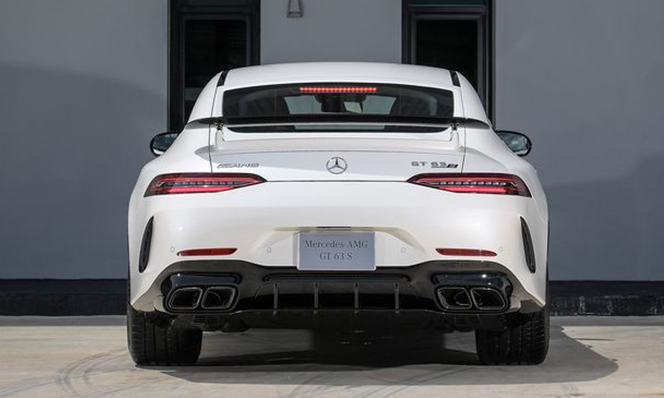 ดีไซน์ด้านหลัง Mercedes-AMG GT 63 S 4MATIC+ 4-Door Coupé