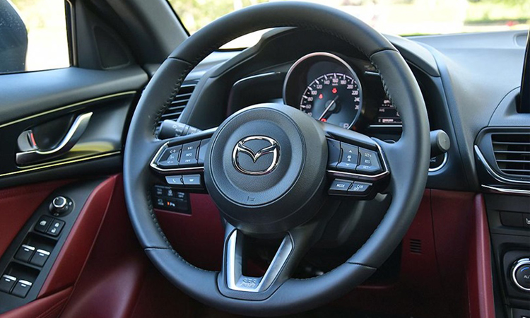 Mazda CX-4 Minorchange ปรับดีไซน์ใหม่ ในตลาดเมืองจีน 7 ดีไซน์พวงมาลัย Mazda CX-4 Minorchange