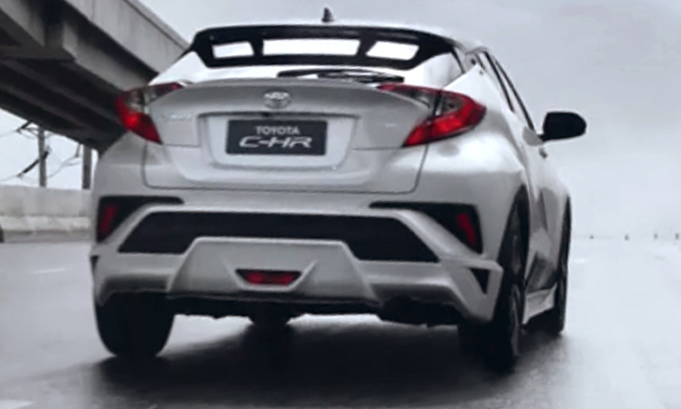 ราคา ตารางผ่อนดาวน์ Toyota C-HR NURBURGRING EDITION ปี 2020-2021 9 หลัง Toyota C-HR NURBURGRING Edition