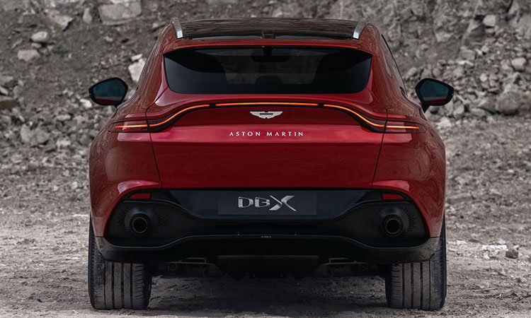 ดีไซน์ด้านหลัง Aston Martin DBX 2021