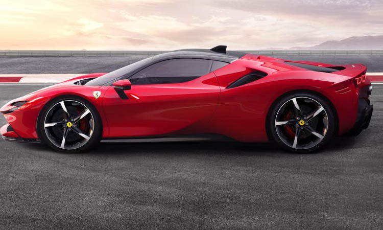 ข่าวลือ Ferrari เตรียมตัวซุ่มพัฒนา ไฮเปอร์คาร์คันใหม่ของค่าย 4 Ferrari