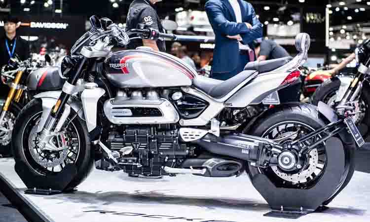 Triumph Rocket 3 เครื่องยนต์ 3 สูบ เปิดราคาเริ่มต้นที่ 955,000 บาท ที่งาน Motor Expo 2019