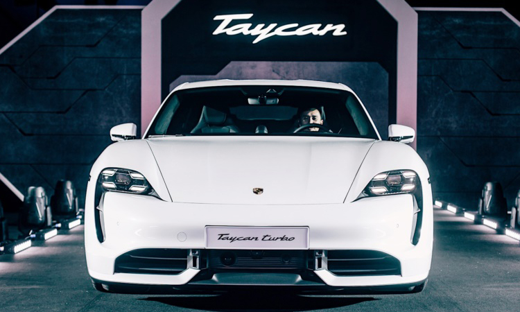 Porsche จัดงานเปิดตัว Porsche X Star Wars สปอร์ตไฟฟ้ารุ่นใหม่ The New Porsche Taycan ที่สิงคโปร์