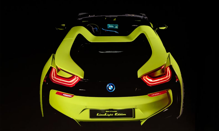 ส่วนท้าย BMW i8 Roadster LimeLight Edition 