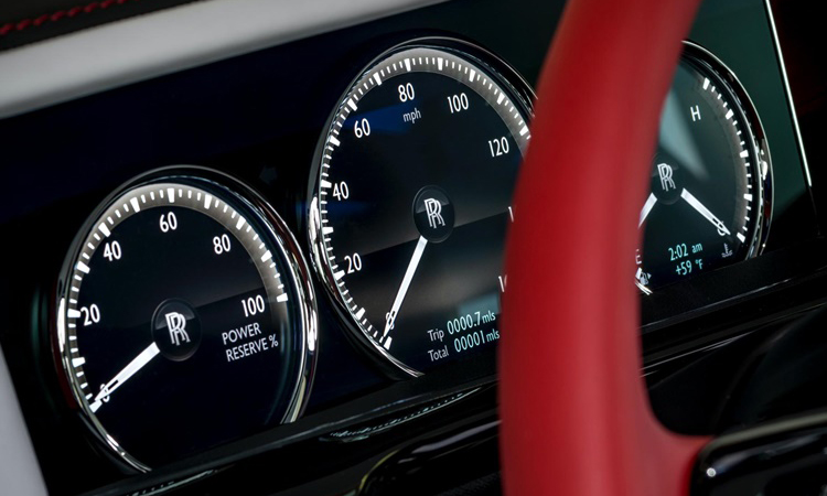 เรือนไมล์ Rolls-Royce Red Phantom