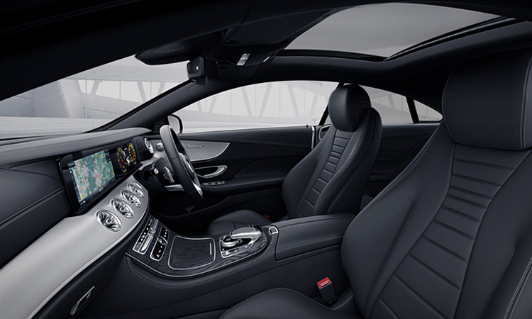 ดีไซน์ภายใน Mercedes-Benz E200 Coupé AMG Dynamic 2020