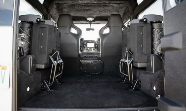 การปรับเบาะ Land Rover Defender Blackcom