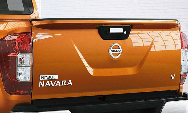 ท้าย Nissan Navara King Cab