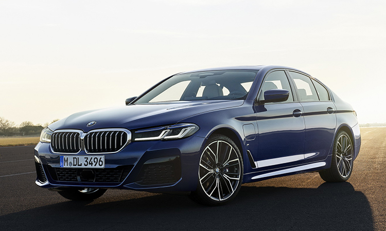 BMW 5-Series 2021 พร้อมดีไซน์ที่เฉียบคม