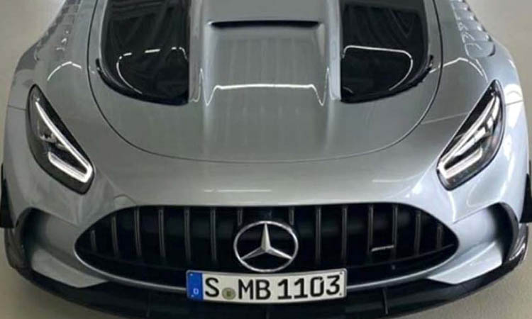 กระจังหน้า Mercedes-AMG GT Black Series 2021
