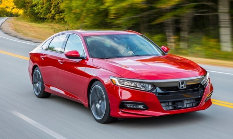 Honda เตรียมเลิกผลิต Honda Accord รุ่นเกียร์ธรรมดา